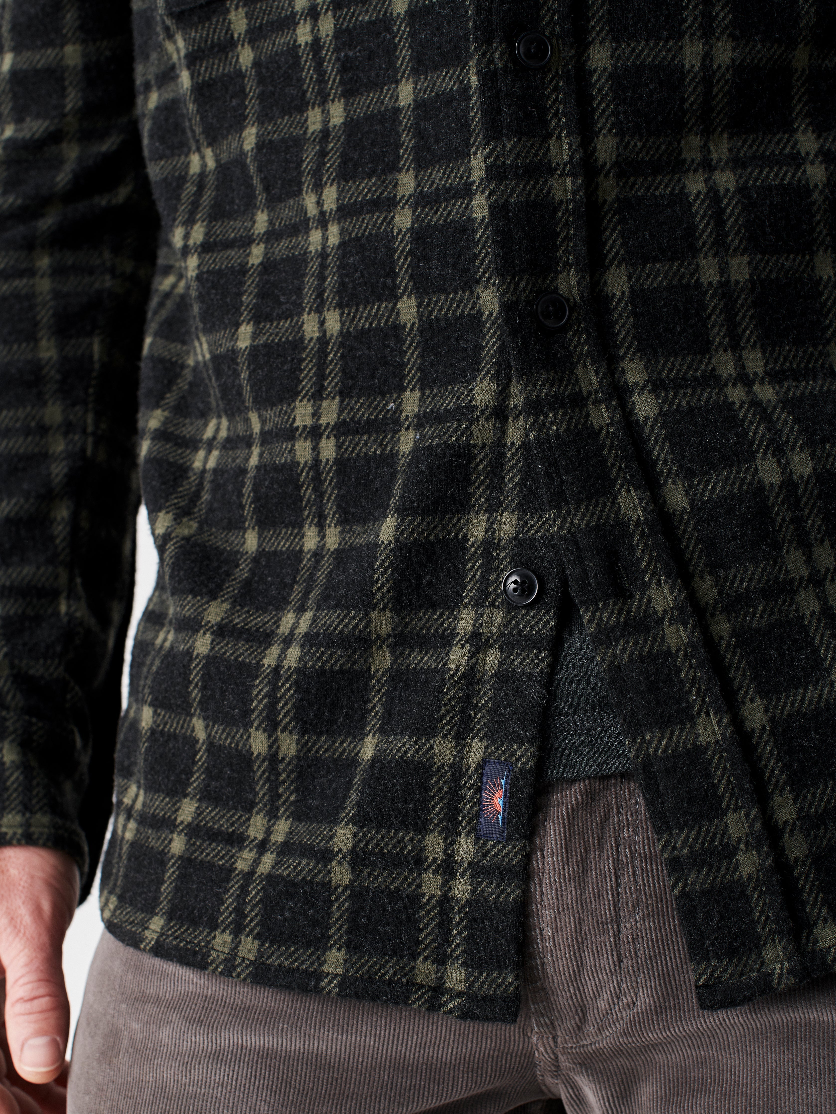 Legend™ Sweater Shirt - Delevan Plaid