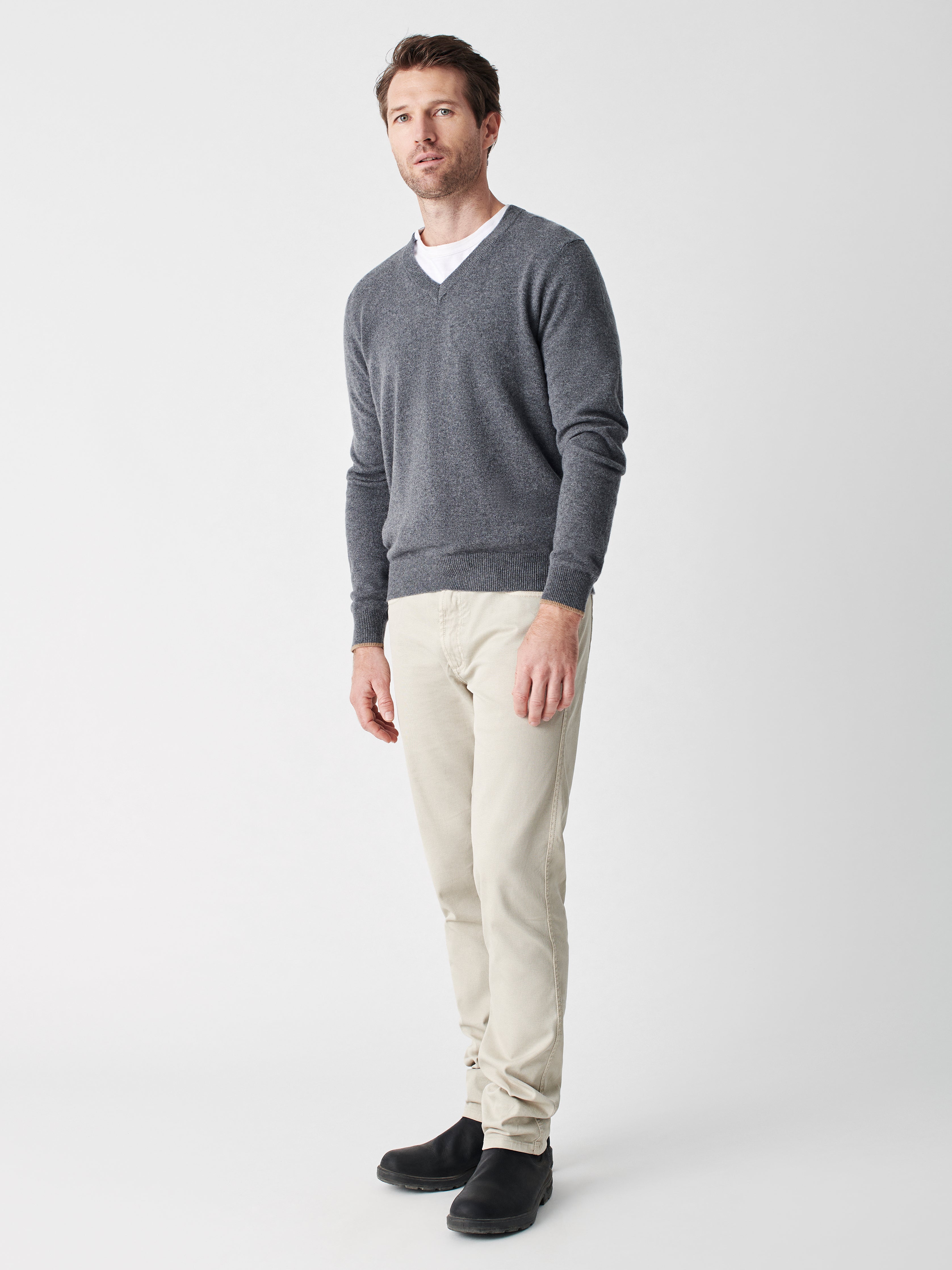 Reserve V-Neck Sweater - Ash Grey Heather