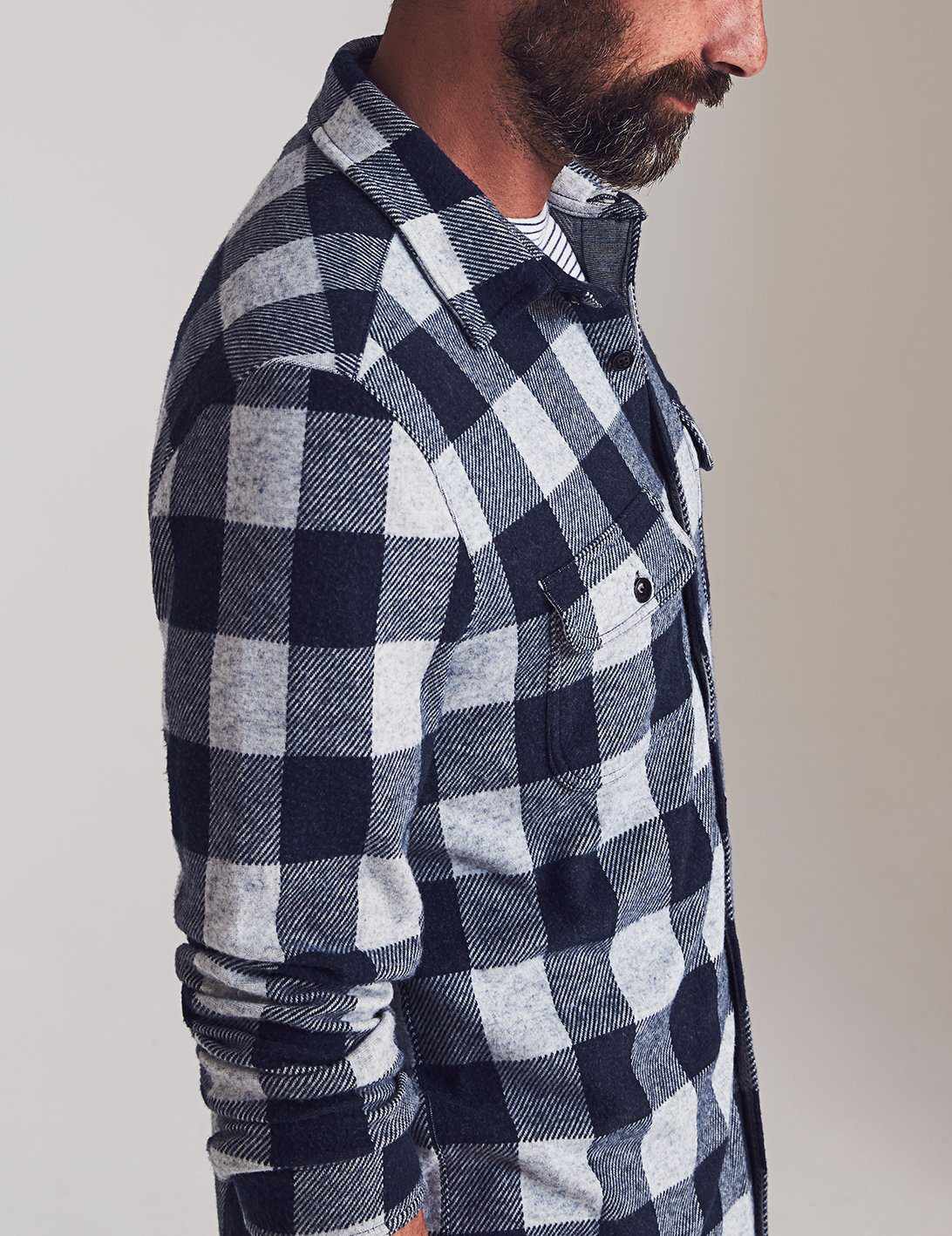 Legend™ Sweater Shirt - Arctic Buffalo