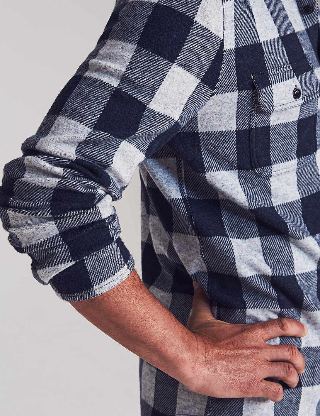 Legend™ Sweater Shirt - Arctic Buffalo