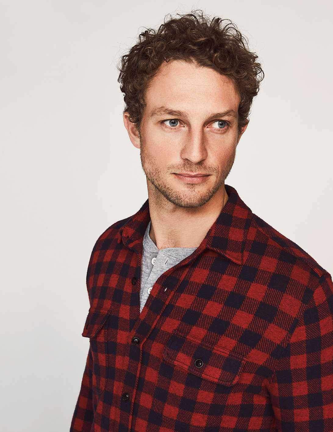 Red Navy Check