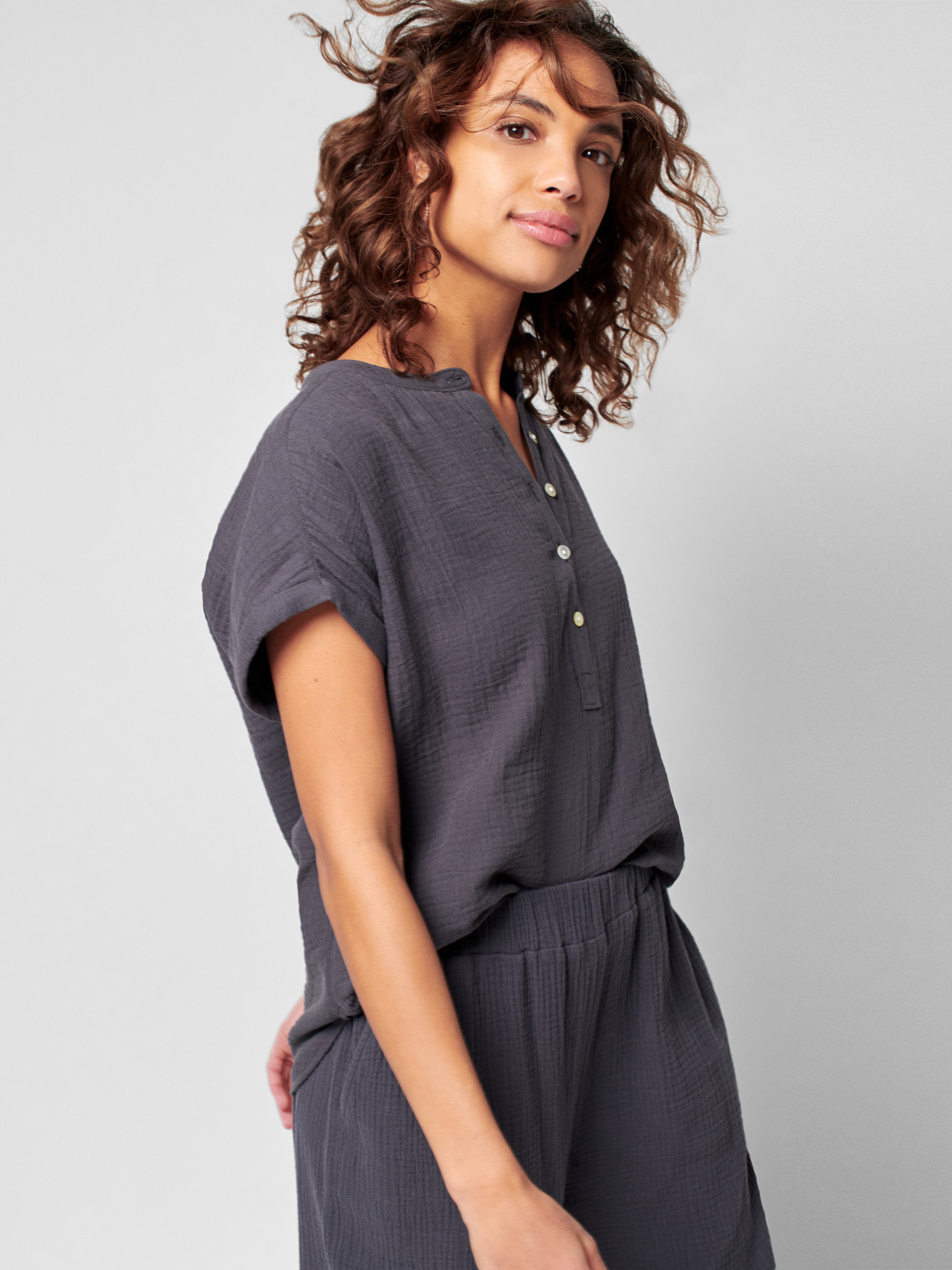 Dream Cotton Gauze Desmond Top - Washed Black