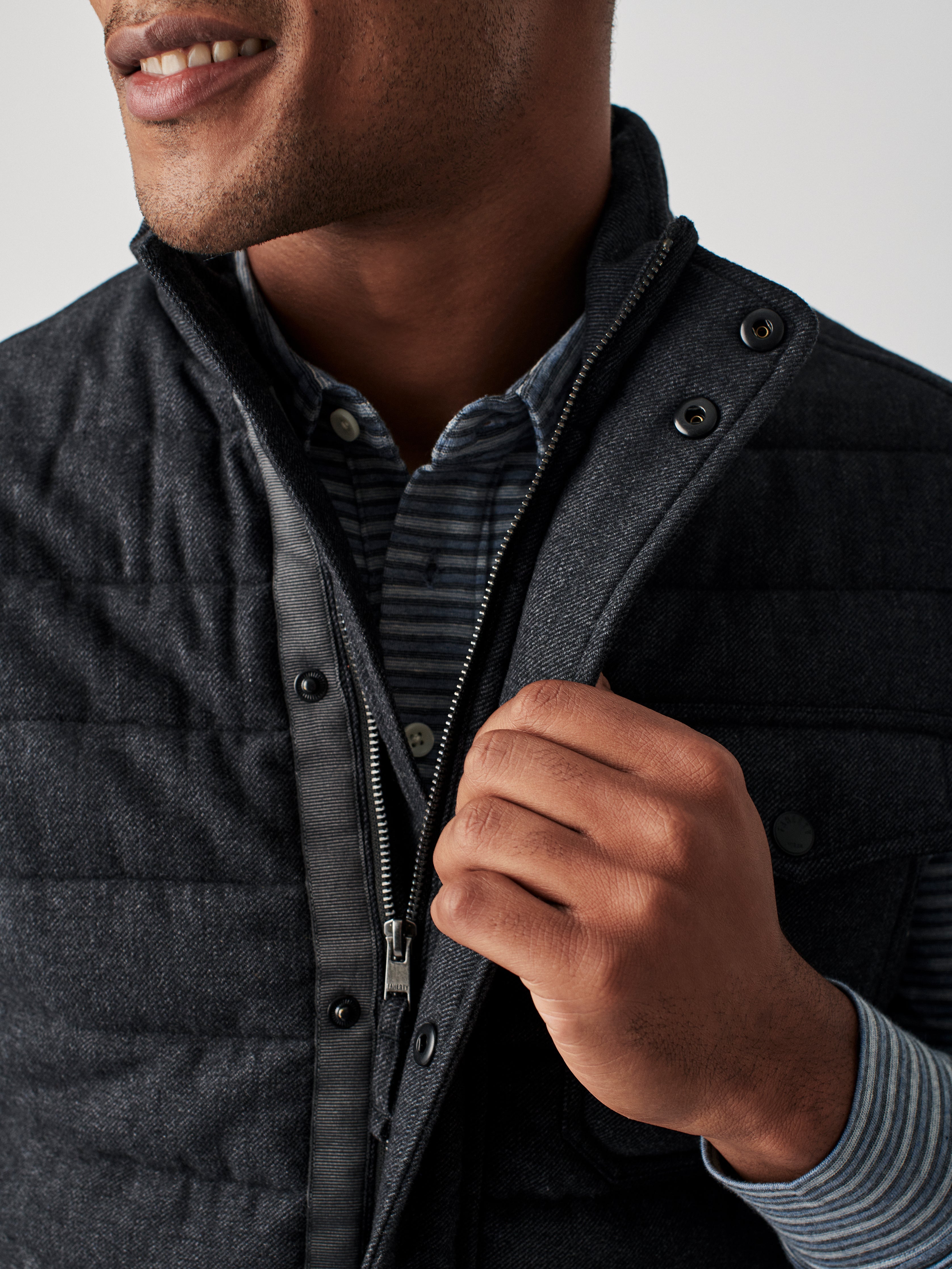 Teton Valley Vest - Grey Black Heather