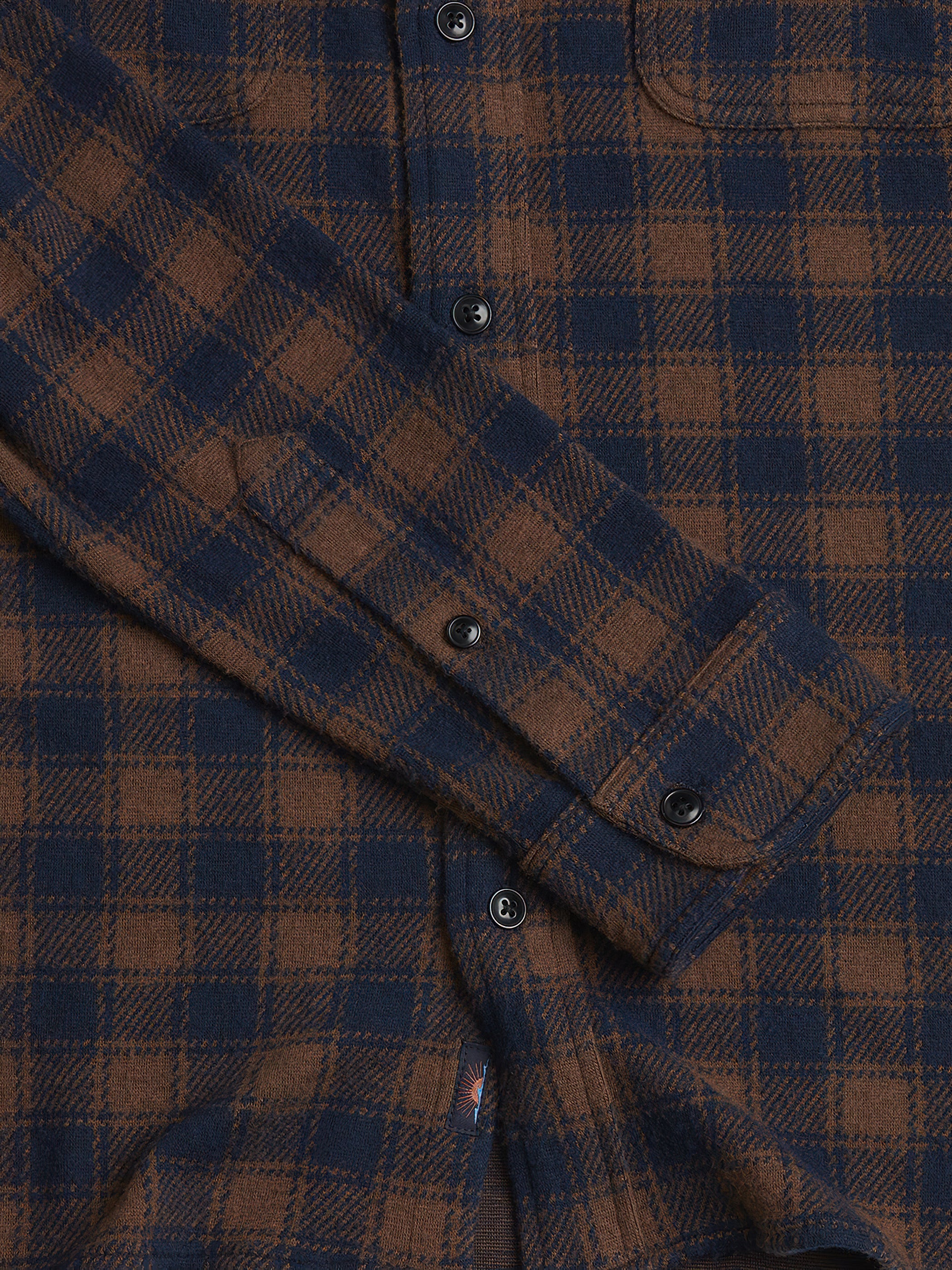 Legend™ Sweater Shirt - Cider Plaid