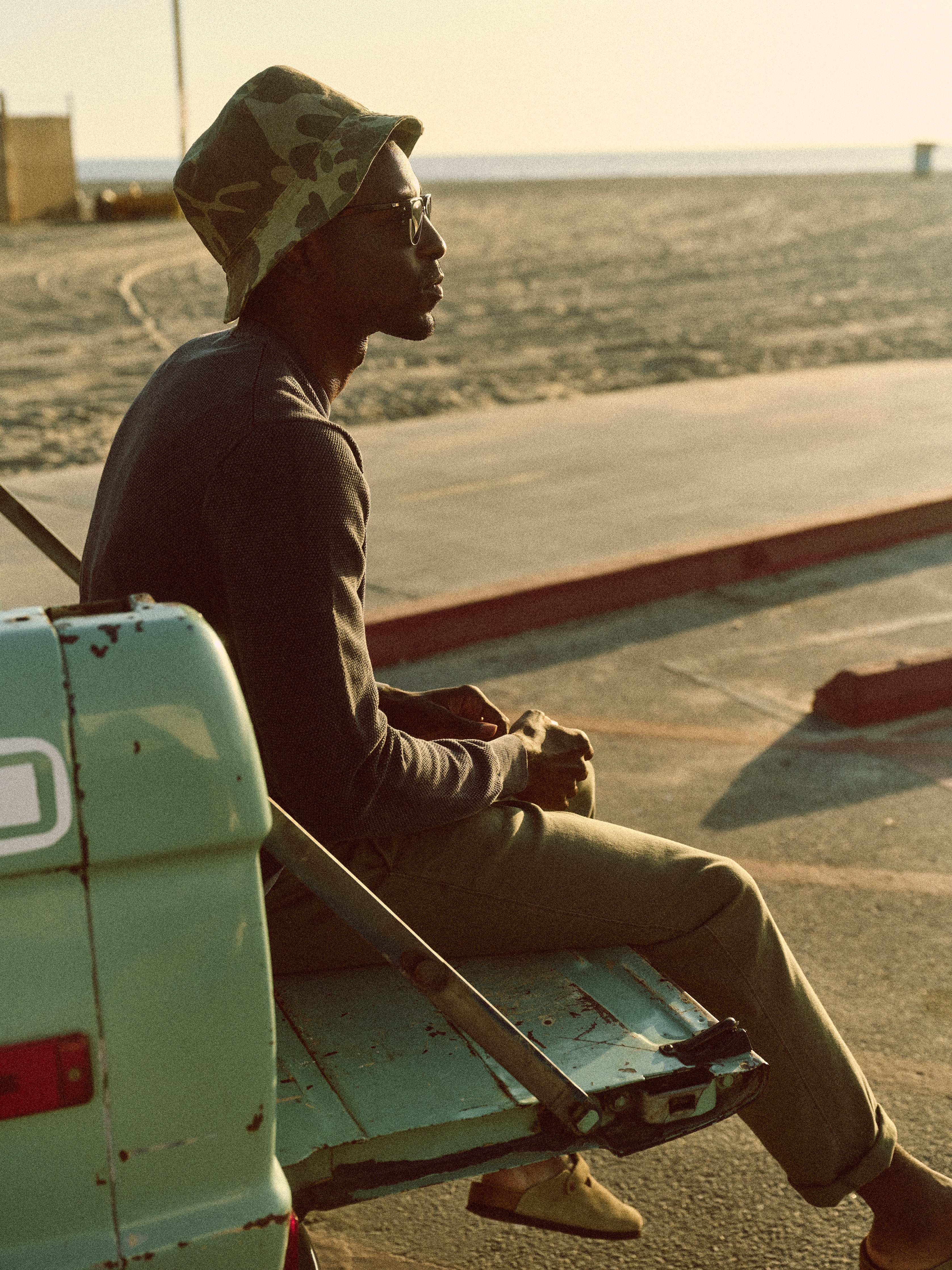 Montego Crewneck - Shadow