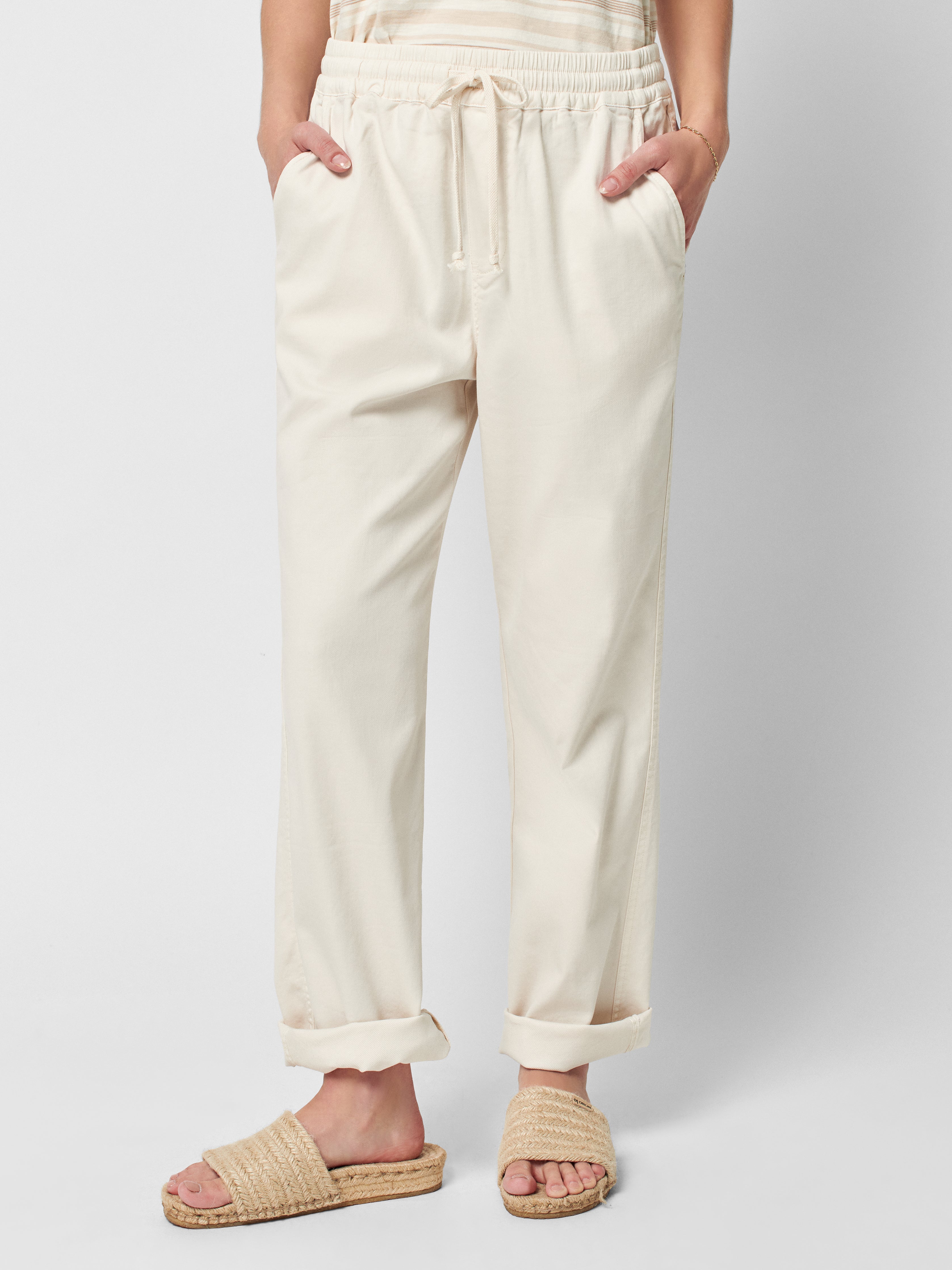 Essential Travel Pant - Whisper White